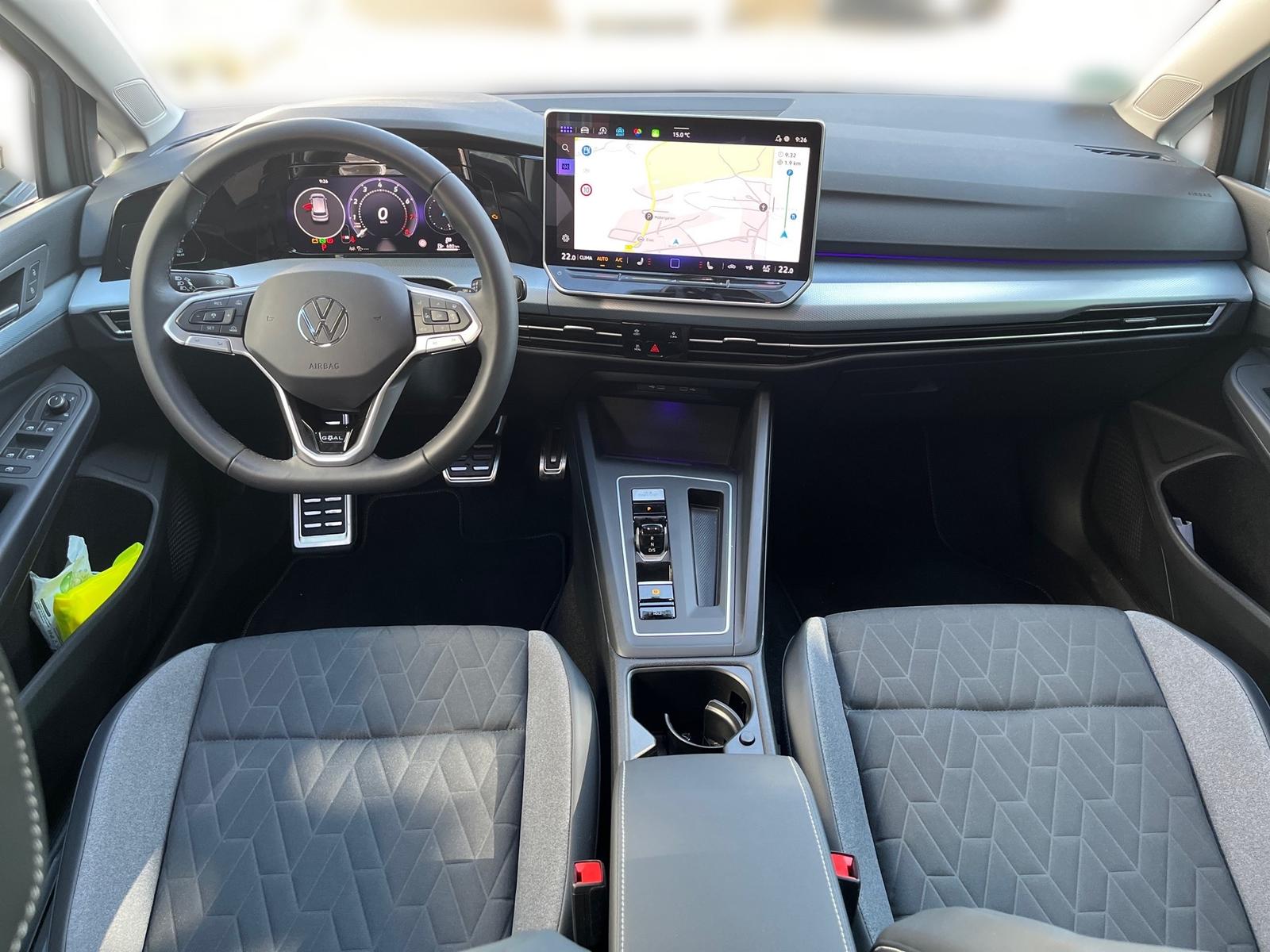 Volkswagen Golf 1.5 eTSI Golf VIII