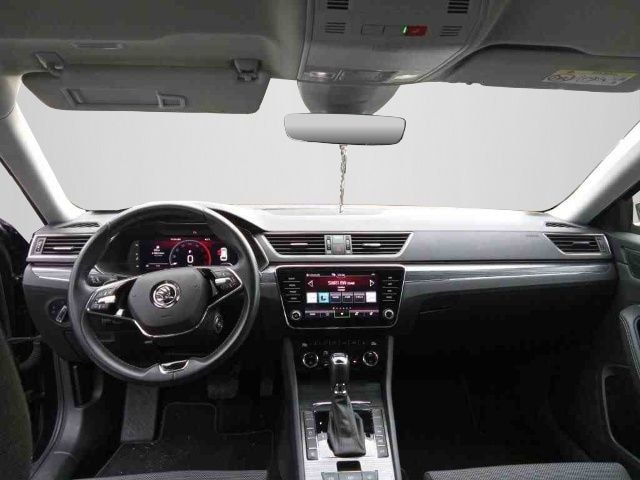 Skoda Superb 2.0 TDI Business Combi Style Style