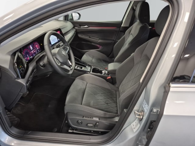 Volkswagen Golf DSG Golf VIII Style