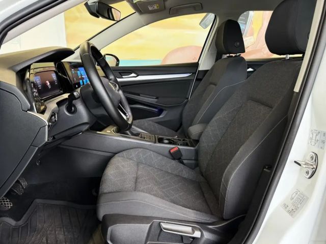 Volkswagen Golf 1.0 TSI Life