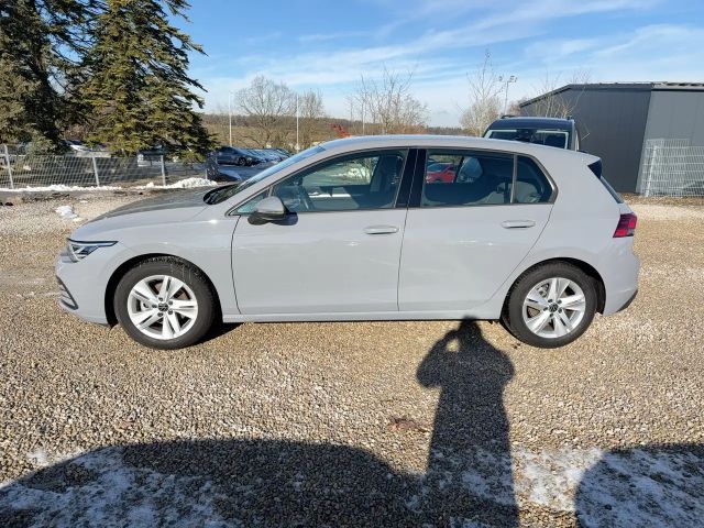 Volkswagen Golf Life Sport