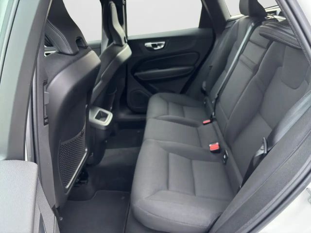 Volvo XC60 AWD Momentum