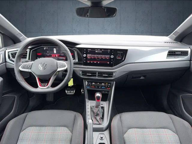Volkswagen Polo 2.0 TSI DSG GTI