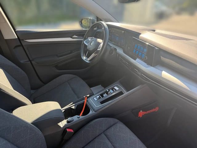 Volkswagen Golf DSG Life Variant