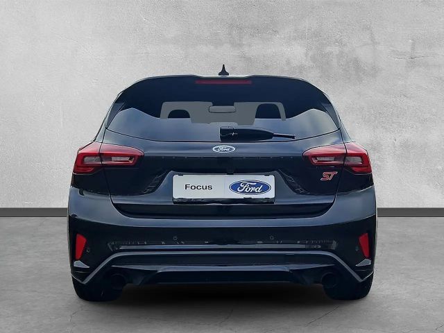 Ford Focus EcoBoost ST Line
