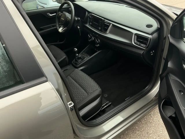 Kia Rio Edition 7