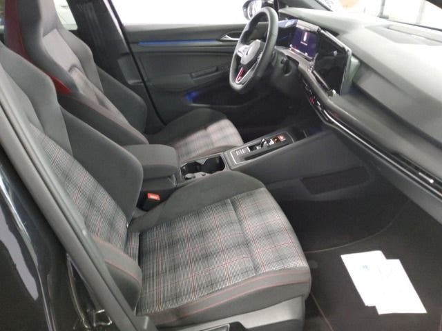 Volkswagen Golf GTI Style