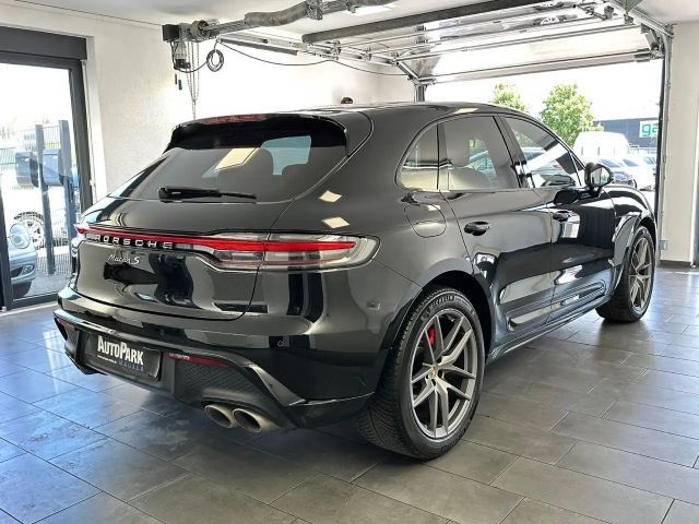 Porsche Macan S