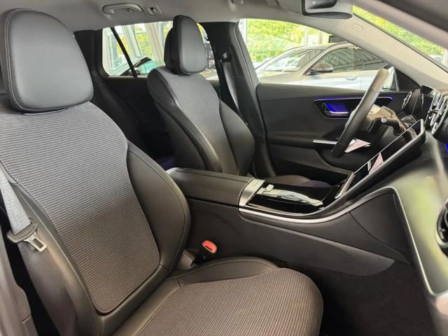 Mercedes-Benz C 180 AVANTGARDE Estate