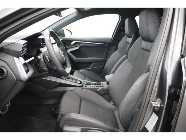 Audi A3 35 TFSI S-Line Sedan Sportback