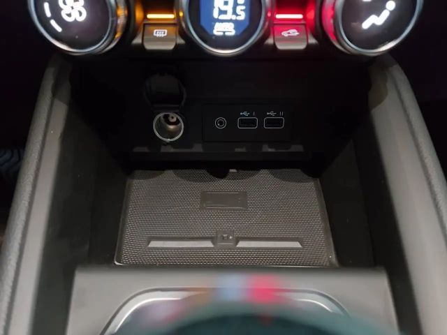 Mitsubishi Colt PLUS 1,0 l T-Benzin,Beheizbares Lenkrad, Sitzheitz