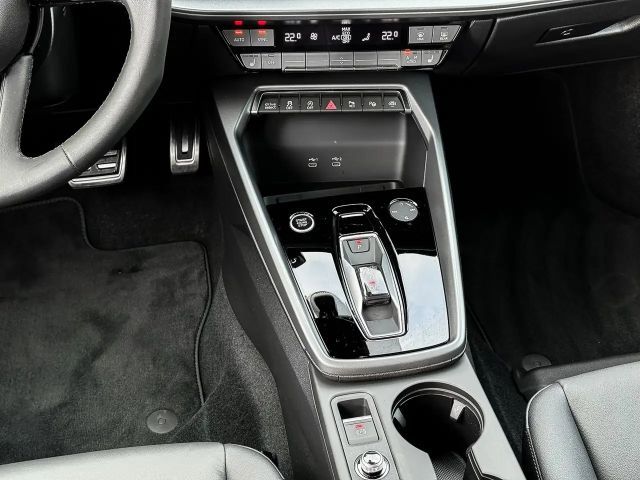 Audi A3 35 TFSI S-Line Sedan Sportback