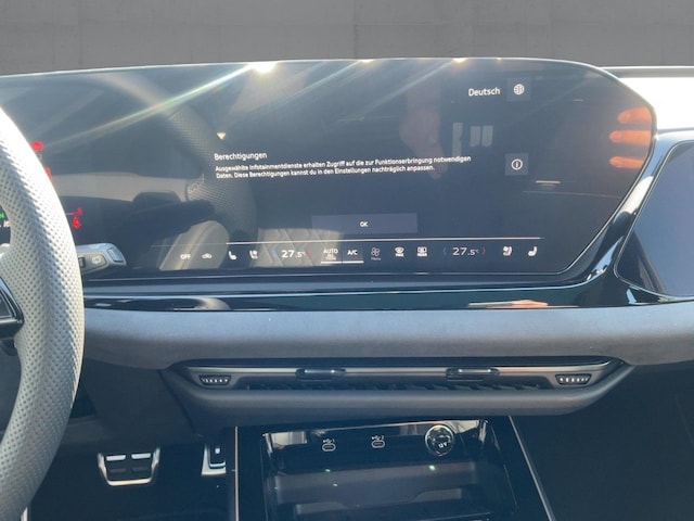 Audi A6 Avant Quattro S-Tronic