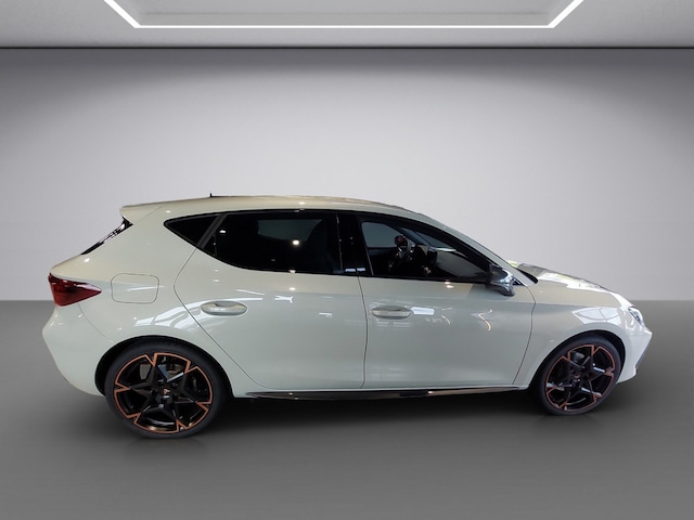 Cupra Leon Leon  DCC KAMERA NAVI ACC FACEL. MATRIX-LED