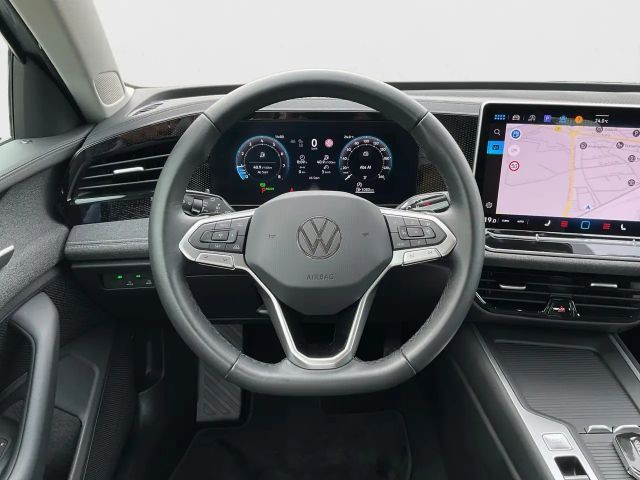 Volkswagen Passat 1.5 eTSI DSG Variant
