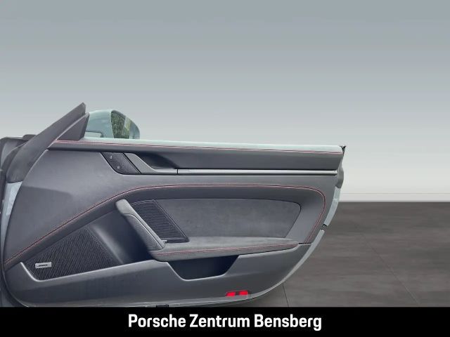 Porsche 992 Carrera Coupé GTS