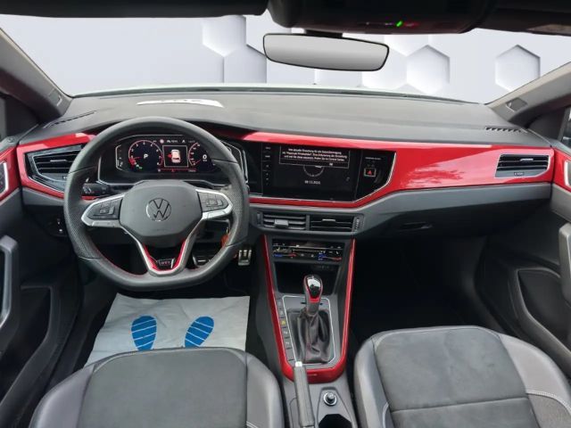 Volkswagen Polo 2.0 TSI