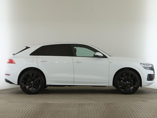 Audi Q8 55 TFSI Hybride Quattro
