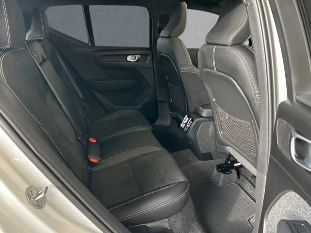 Volvo XC40 Dark Ultra