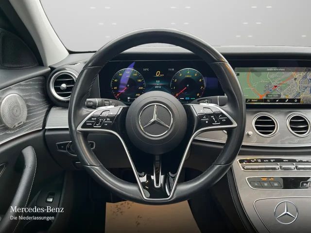 Mercedes-Benz E 200 4MATIC AVANTGARDE Estate