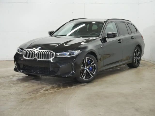 BMW 330 330e M-Sport Touring