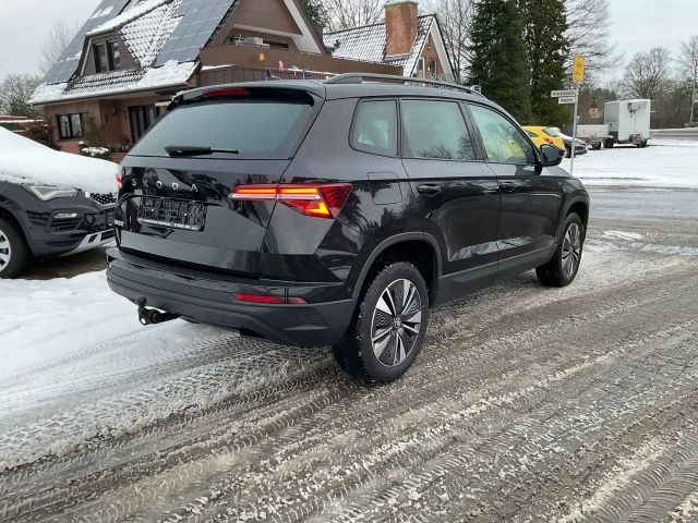Skoda Karoq 1.5 TSI Tour