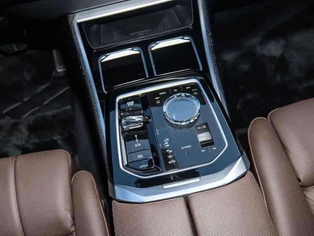 BMW i7 M-Sport M70 Sedan xDrive