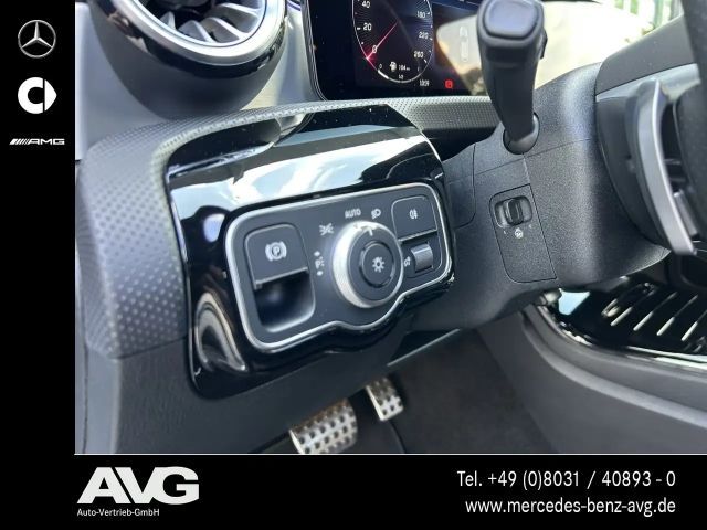 Mercedes-Benz A 200 AMG Line