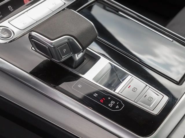 Audi Q8 50 TDI Quattro S-Line