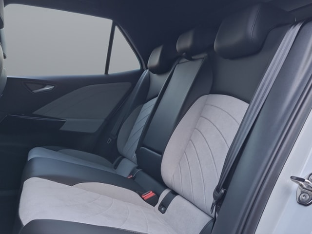 Volkswagen ID.3 170kW +1,49%+WR+WÄRMEP+NAVI+MATRIX+BLACKSTYLE