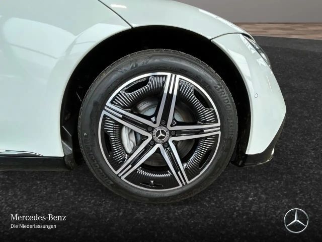 Mercedes-Benz EQE 350 AMG Line Sedan