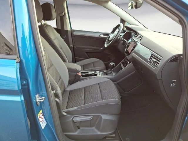 Volkswagen Touran 2.0 TDI DSG IQ.Drive