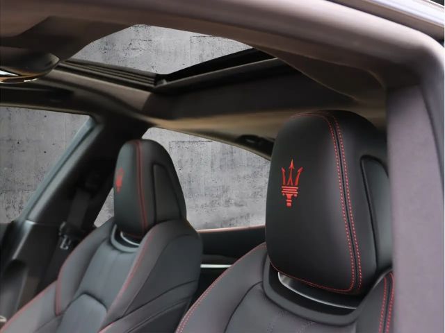 Maserati Ghibli Modena