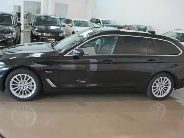 BMW 530 530e Touring