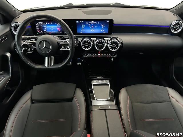 Mercedes-Benz A 200 AMG Line