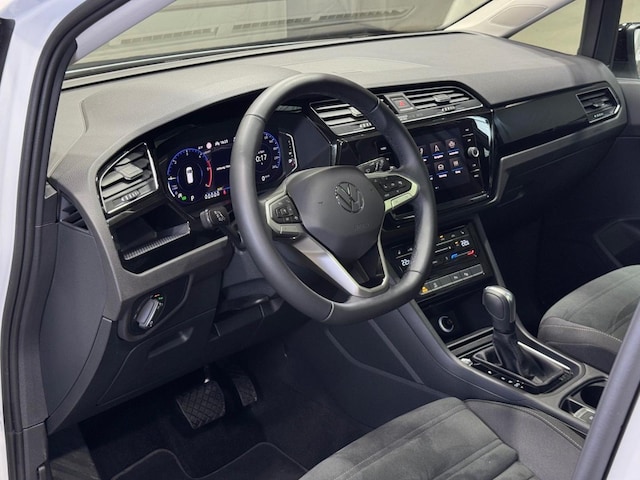 Volkswagen Touran 2.0 TDI DSG Highline Style