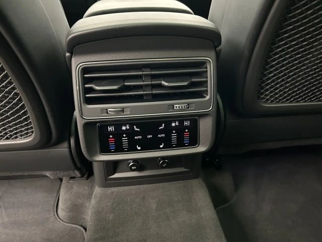 Audi RS Q8 *Keramik*305 km/h*B&O*HUD*Pano*Standh*Matri