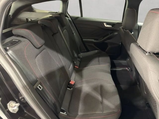 Ford Focus ST Line Wagon