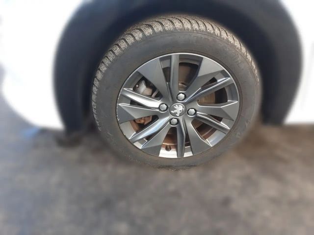 Peugeot E-208 Active Pack