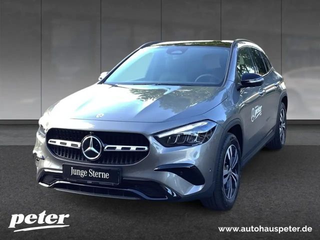 Mercedes-Benz GLA 220 4MATIC Progressive