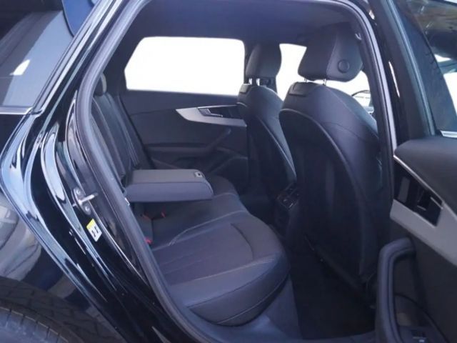 Audi A4 40 TFSI Avant S-Line