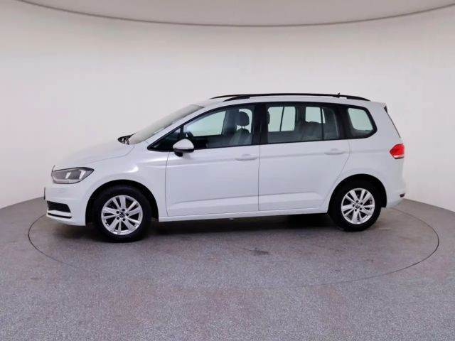 Volkswagen Touran Life