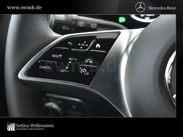 Mercedes-Benz GLA 180 Progressive