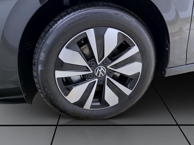 Volkswagen Golf 1.5 TSI