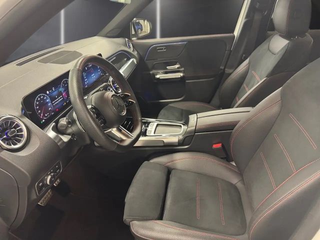 Mercedes-Benz GLB 200 AMG Line