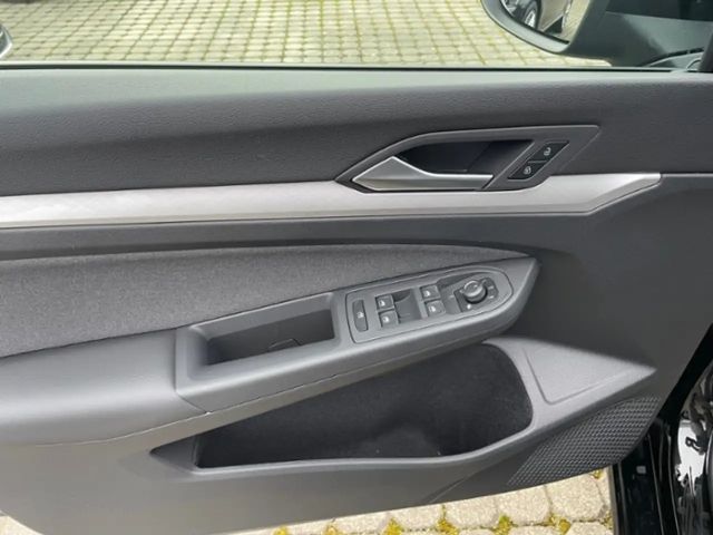Volkswagen Golf 1.5 TSI Golf VIII Life