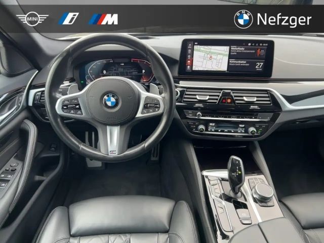 BMW 540 540d M-Sport Touring xDrive