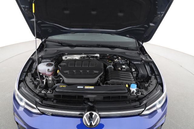 Volkswagen Golf 2.0 TSI 4Motion DSG Golf VIII