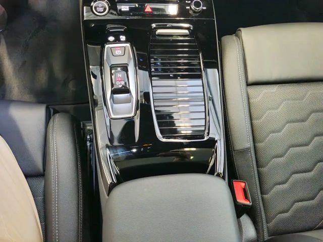 Audi A6 e-tron Quattro