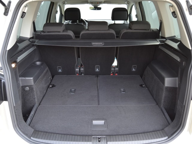 Volkswagen Touran 1.5 TSI IQ.Drive Move